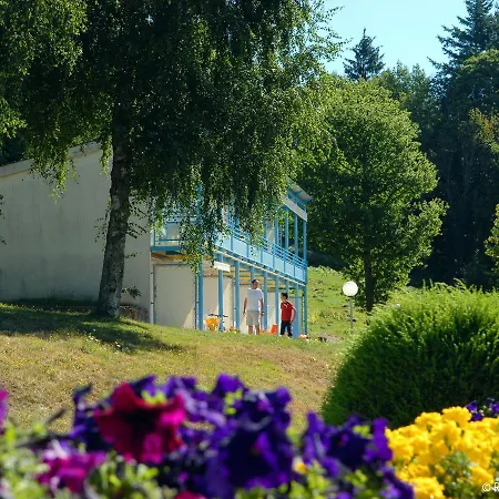 مكان تخييم Les Fees Du *** *