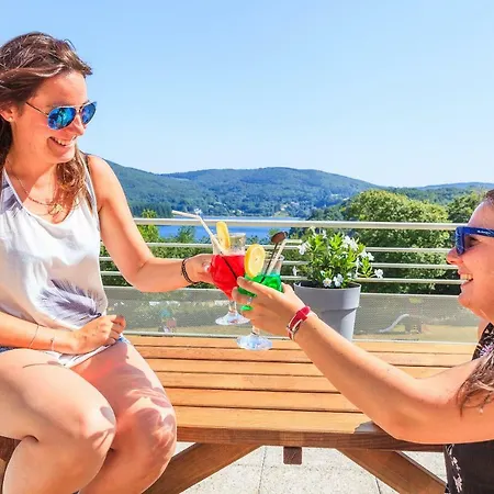 Les Fees Du *** مكان تخييم Nages