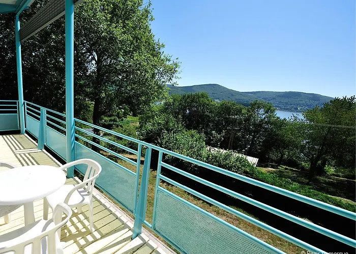 Les Fees Du *** مكان تخييم *